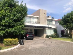 Casa en Venta en La Providencia Metepec