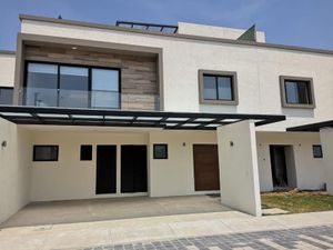 Casa en Venta en San Lorenzo Coacalco (san Lorenzo) Metepec