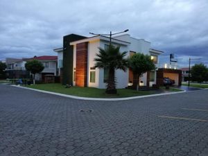 Casa en Venta en La Providencia Metepec