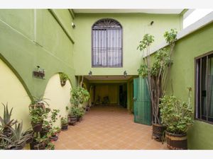 Casa en venta en Calle 65 90 Santa Cruz Meyehualco Iztapalapa