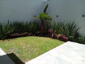 Casa en Venta en Llano Grande (El Salitre) Metepec