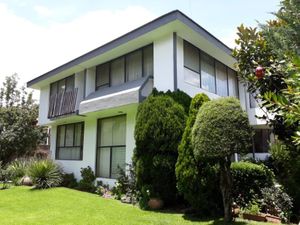 Casa en Venta en San Carlos Metepec