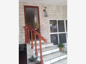 Casa en Venta en Jardines Bellavista Tlalnepantla de Baz