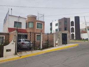 Casa en Venta en San Fernando Chacón Mineral de la Reforma