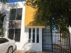 Casas en renta en Fraccionamiento Palma Real, 63737 San Vicente, Nay.,  México