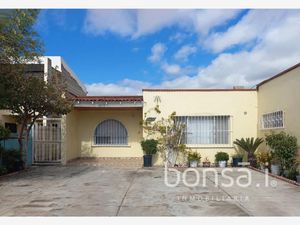 Casa en renta en Manuel M. Ponce 2075, Maestros, Ensenada, Baja California,  22840.