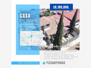 Casa en Venta en San Carlos Metepec