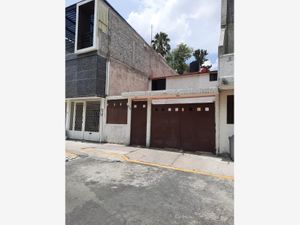 Casa en venta en Culhuacán CTM Sección VII, Coyoacán, Ciudad de México.