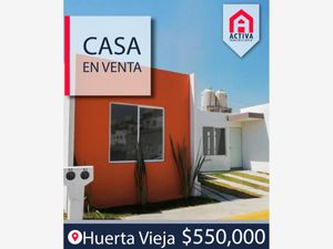 Casa en Venta en Huerta Vieja Ixtlahuacán de los Membrillos