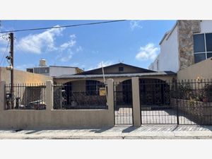 Casa en Venta en Villa del Real III Tijuana