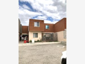 Casa en Venta en Villas del Dorado Tijuana