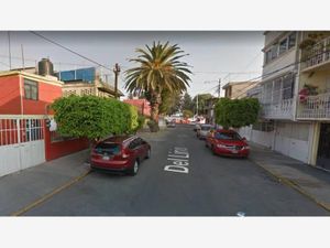 Casa en Venta en Los Reyes Ixtacala 1ra. Sección Tlalnepantla de Baz