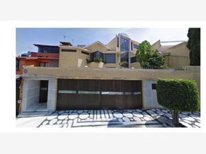 Casa en Venta en Jardines de Satelite Naucalpan de Juárez