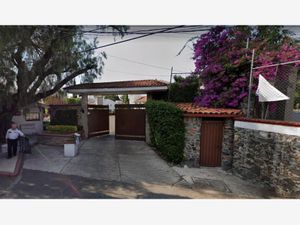 Casa en Venta en Fuentes de Tepepan Tlalpan