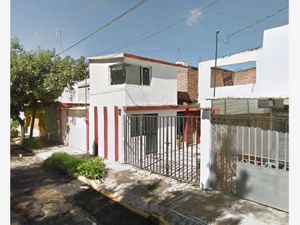 Casa en Venta en Ciudad Satélite Puebla