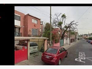 Casa en Venta en El Rosario Azcapotzalco