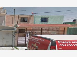 Casa en Venta en Hacienda Real de Tultepec Tultepec