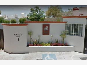 Casa en Venta en Pirámides Corregidora