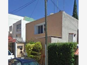 Casa en Venta en Lomas Verdes (Conjunto Lomas Verdes) Naucalpan de Juárez