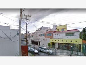 Casa en Venta en Jardines Bellavista Tlalnepantla de Baz