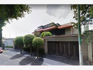 Casa en Venta en Paseos del Bosque Naucalpan de Juárez