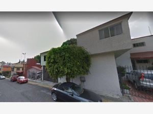 Casa en Venta en Lomas Verdes (Conjunto Lomas Verdes) Naucalpan de Juárez