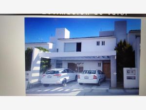 Casa en Venta en Cimatario Querétaro