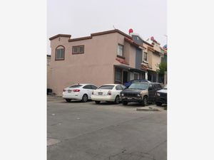 Casa en Venta en Urbi Quinta del Cedro Tijuana