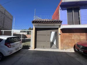 Casa en Venta en Pino Suarez Puebla