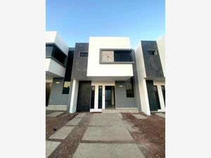 Casa en Venta en Jardines de la Riviera Mazatlán