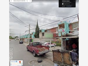Casa en Venta en Los Héroes Ixtapaluca