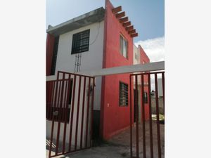 Casa en venta en Crisantema 211, Villas de Santa Rosa, Apodaca, Nuevo León,  66610.