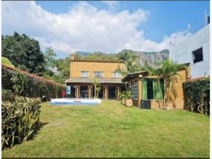 Casa en Venta en Santo Domingo Ocotitlán Tepoztlán