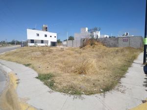 Terreno en Venta en Pirámides 3a. Sección Corregidora