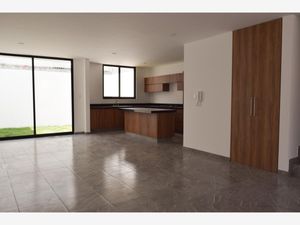 Casa en Venta en Zona Cementos Atoyac Puebla