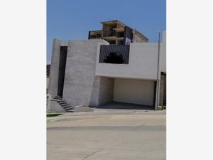 Casa en Venta en Desarrollo del Pedregal San Luis Potosí