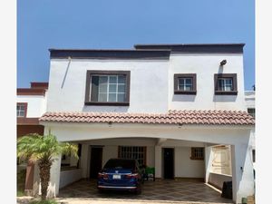 Casa en Renta en Residencial Senderos Torreón