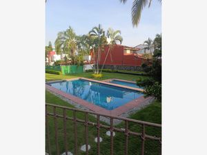 Casa en Venta en Las Fincas Jiutepec