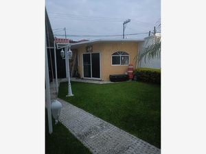 Casa en Venta en Las Fincas Jiutepec