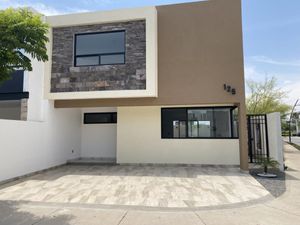 Casa en Venta en Mayorca Residencial León