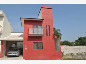 Casa en renta en Fracc. Paraiso Maya, Palenque, Chiapas, 29960.