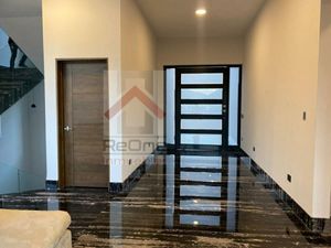 Casa en Venta en Lagos del Vergel Monterrey