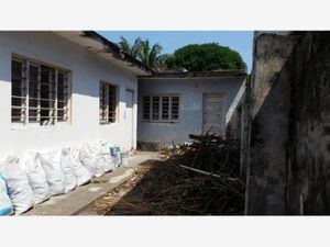 Terreno en Venta en Ricardo Flores Magón Veracruz