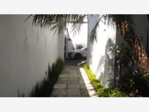 Casa en Venta en El Mascareño Cuernavaca