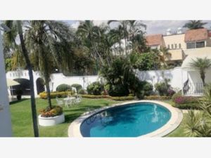 Casa en Venta en Palmira Tinguindin Cuernavaca