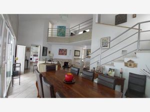 Casa en Venta en Extensión Vista Hermosa Cuernavaca