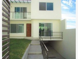 Casa en Venta en Lomas de Atzingo Cuernavaca