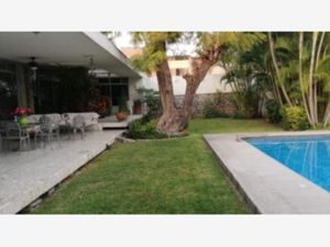 Casa en Venta en Las Palmas Cuernavaca