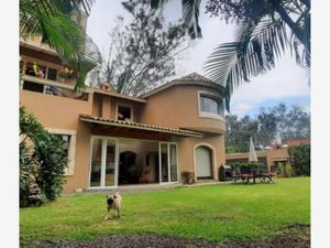 Casa en Renta en Rancho Cortes Cuernavaca