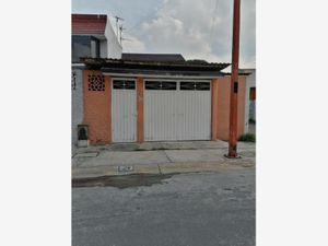 Casa en renta en zapateros 24, Unidad Hab Rosario I Sector Croc II,  Tlalnepantla de Baz, México.